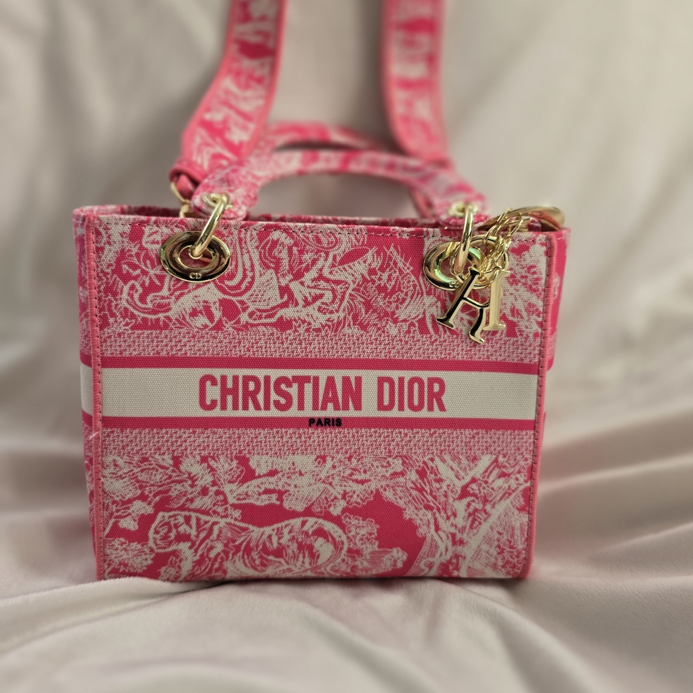 Dior Pink Mini Bag with Gold Accents - Picture 4 of 5